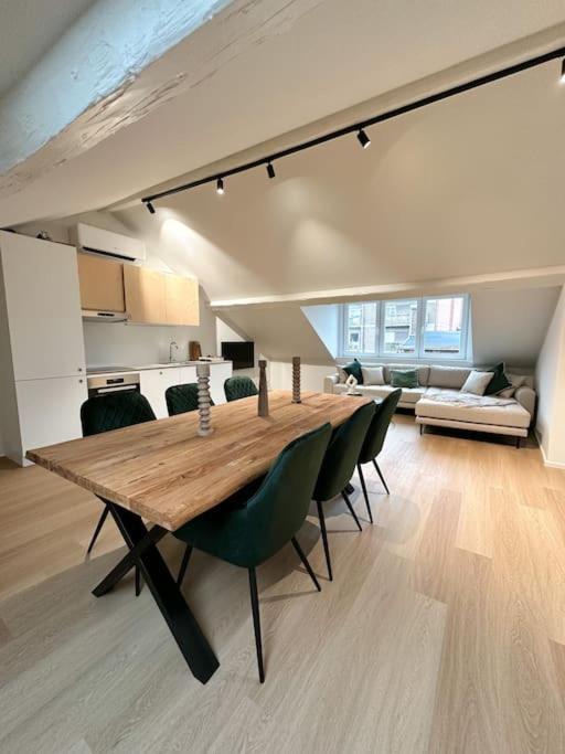 Апартаменты Duplex Hyper Centre Льеж Экстерьер фото